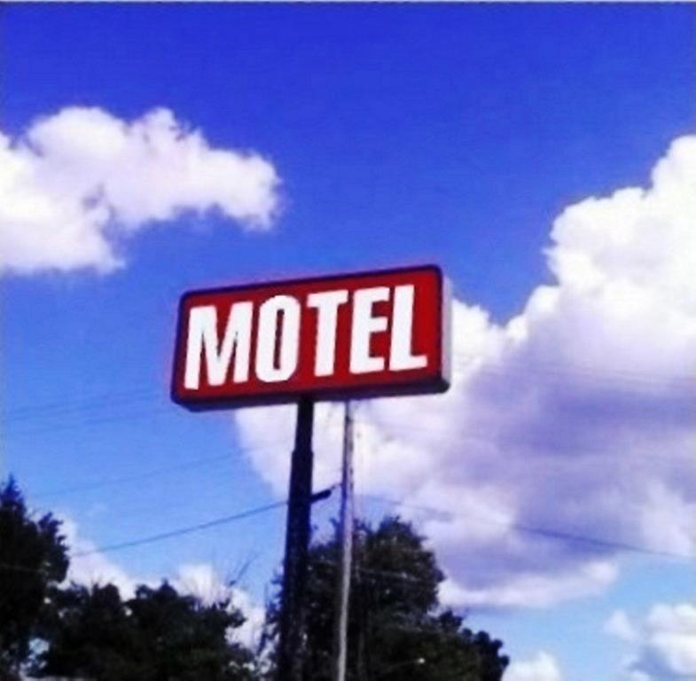 Dry Ridge Motor Inn Dış mekan fotoğraf